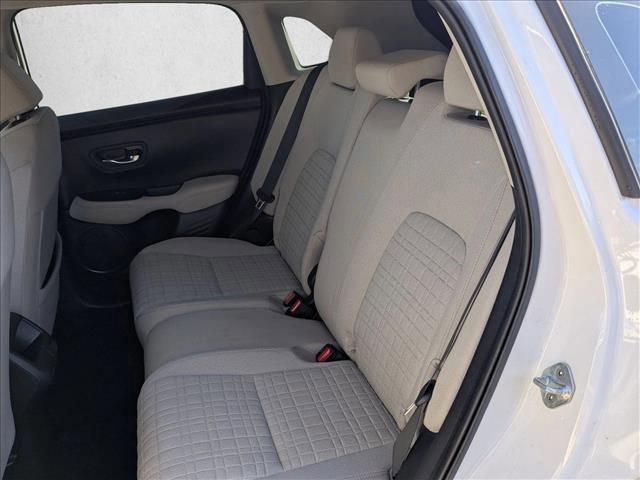 Used 2023 Honda HR-V LX image 17