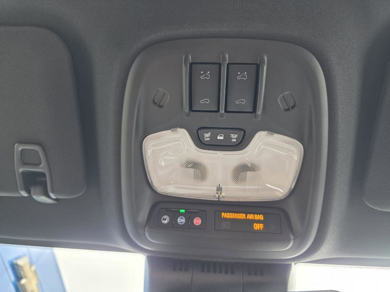 Used 2024 GMC Canyon AT4 w/ Canyon Safety Plus Package image 20