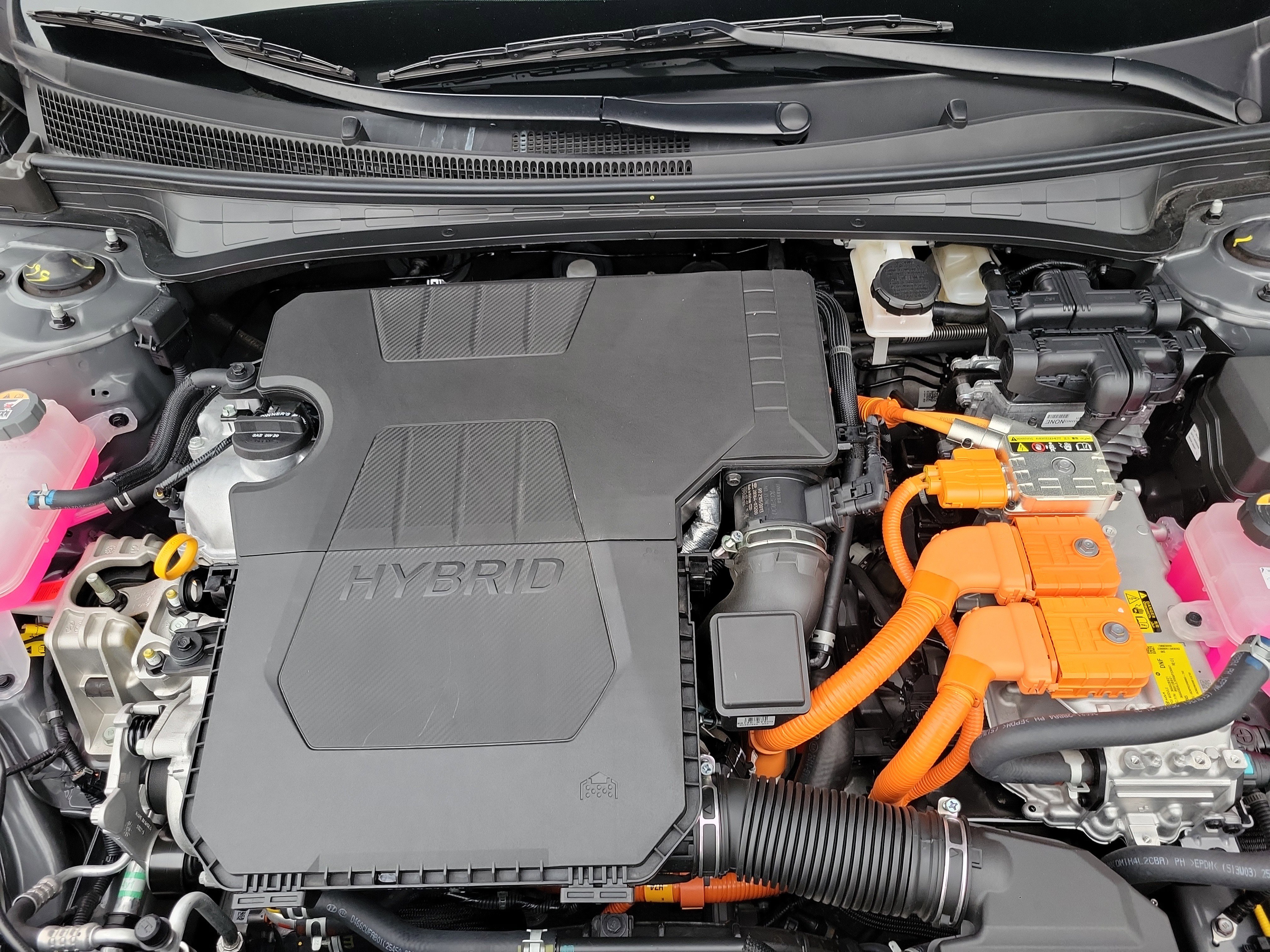 Certified 2025 Hyundai Elantra SEL FWD image 27