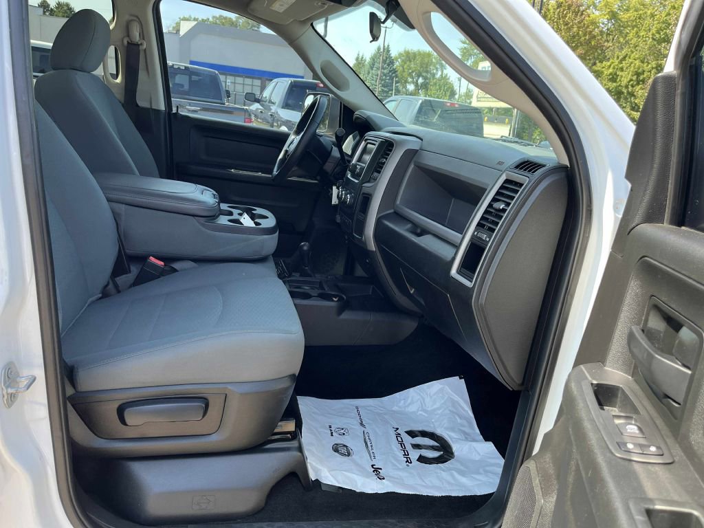 Used 2018 RAM 2500 Tradesman w/ Chrome Appearance Group AWD/4WD image 30