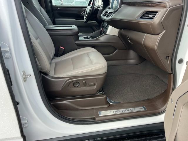 Used 2021 Chevrolet Suburban LT image 27