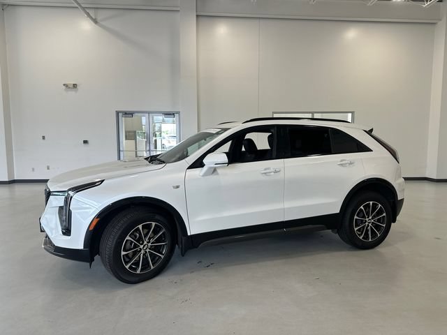 Certified 2024 Cadillac XT4 Sport AWD/4WD image 4