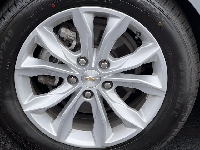 Used 2025 Chevrolet Malibu LT FWD image 6