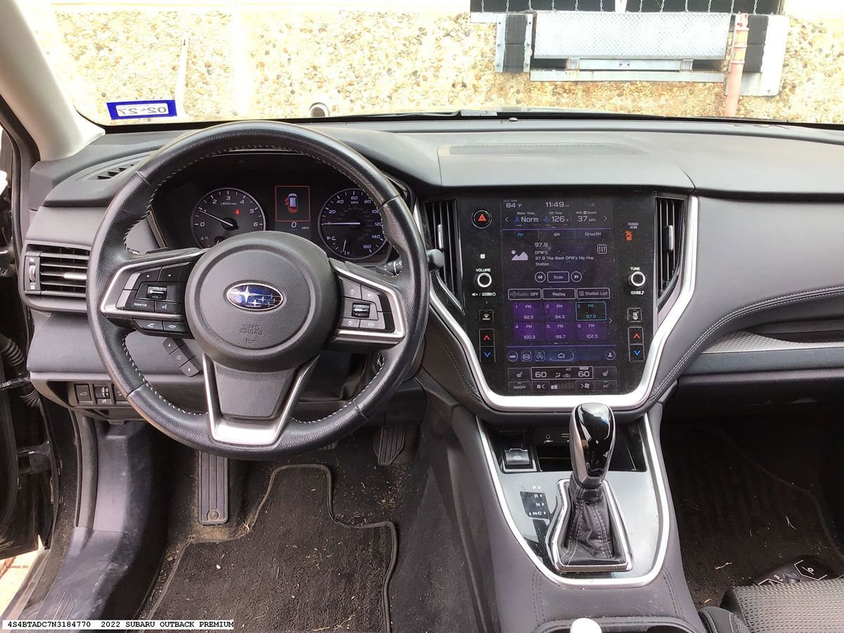 Used 2022 Subaru Outback Premium AWD/4WD image 10