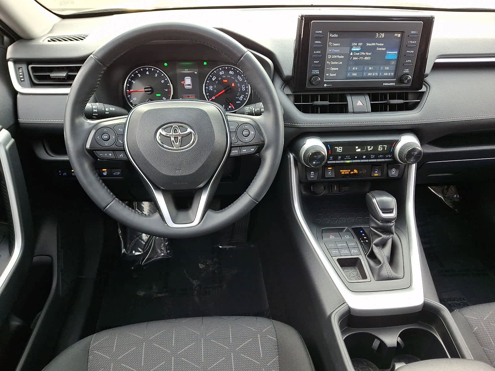 Certified 2020 Toyota RAV4 XLE image 12