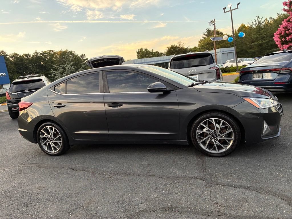 Used 2020 Hyundai Elantra Limited FWD image 8