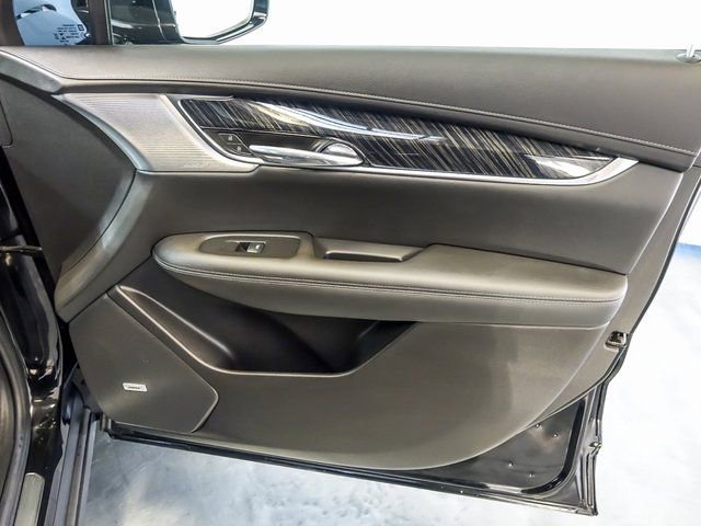 Certified 2023 Cadillac XT6 Premium Luxury image 35