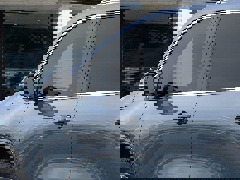 New 2026 Buick Enclave Avenir image 12