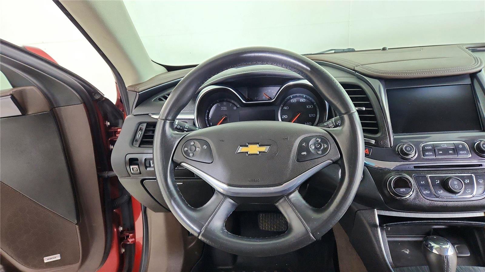 Used 2015 Chevrolet Impala LT image 30