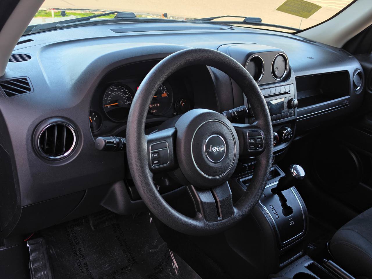 Used 2016 Jeep Patriot Sport w/ Power Value Group AWD/4WD image 10