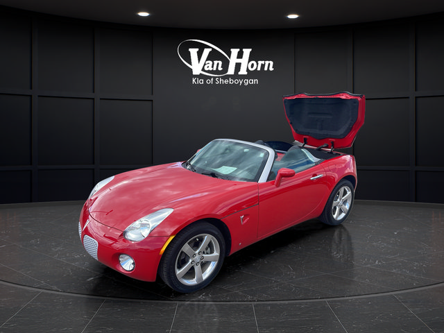 Used 2007 Pontiac Solstice Convertible RWD image 9