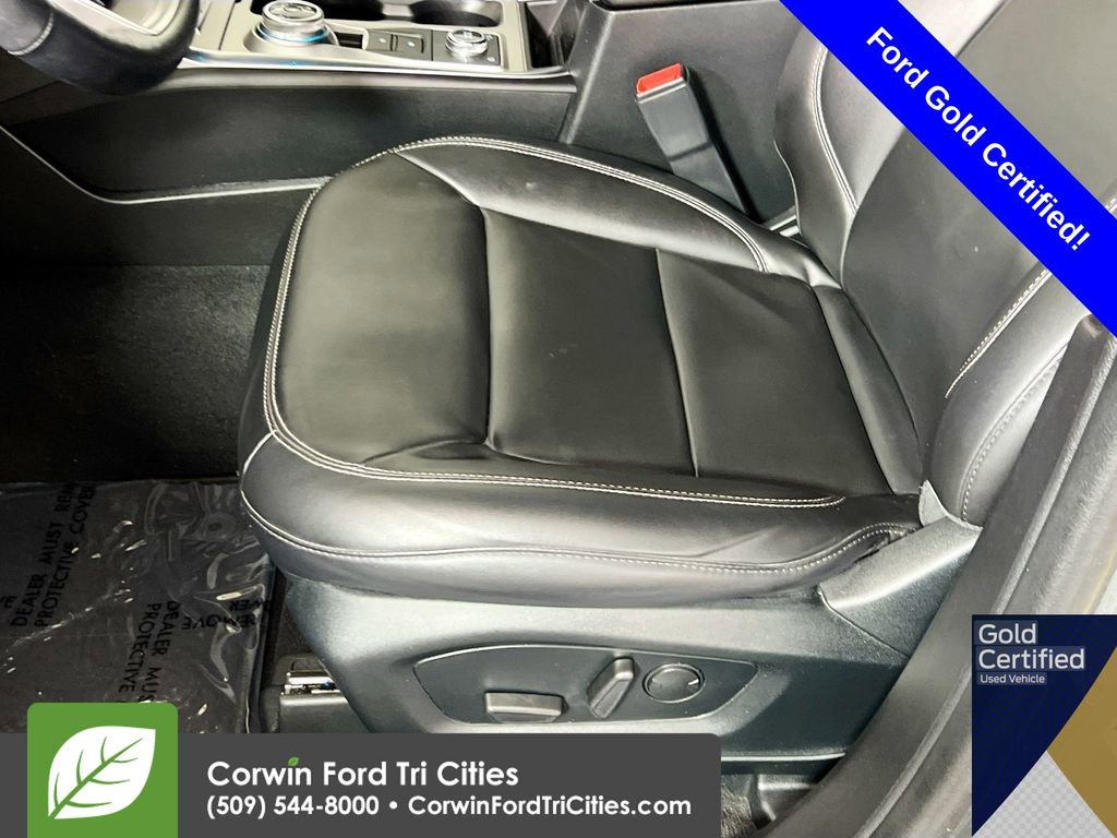 Used 2022 Ford Explorer XLT w/ Equipment Group 202A image 24