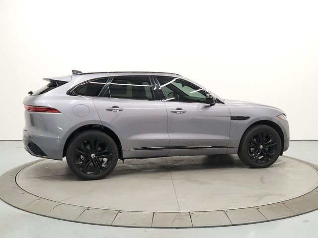 Used 2025 Jaguar F-PACE R-Dynamic S image 7