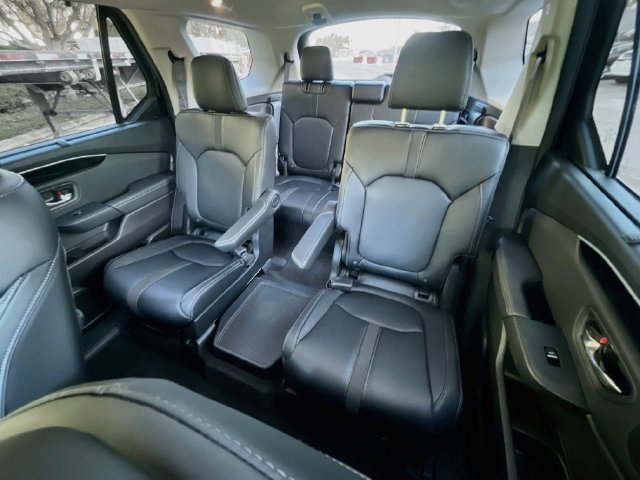 Used 2023 Honda Pilot EX-L image 27