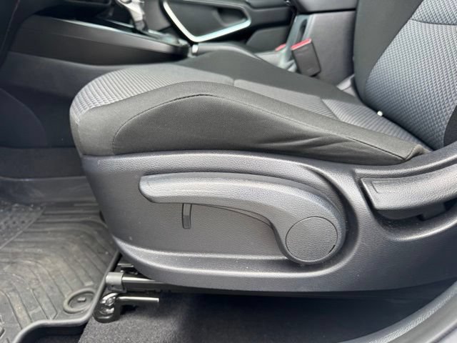 Certified 2023 Kia Soul LX w/ Option Group 015 FWD image 17