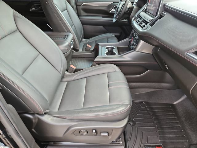 Used 2021 Chevrolet Suburban RST w/ Luxury Package image 12