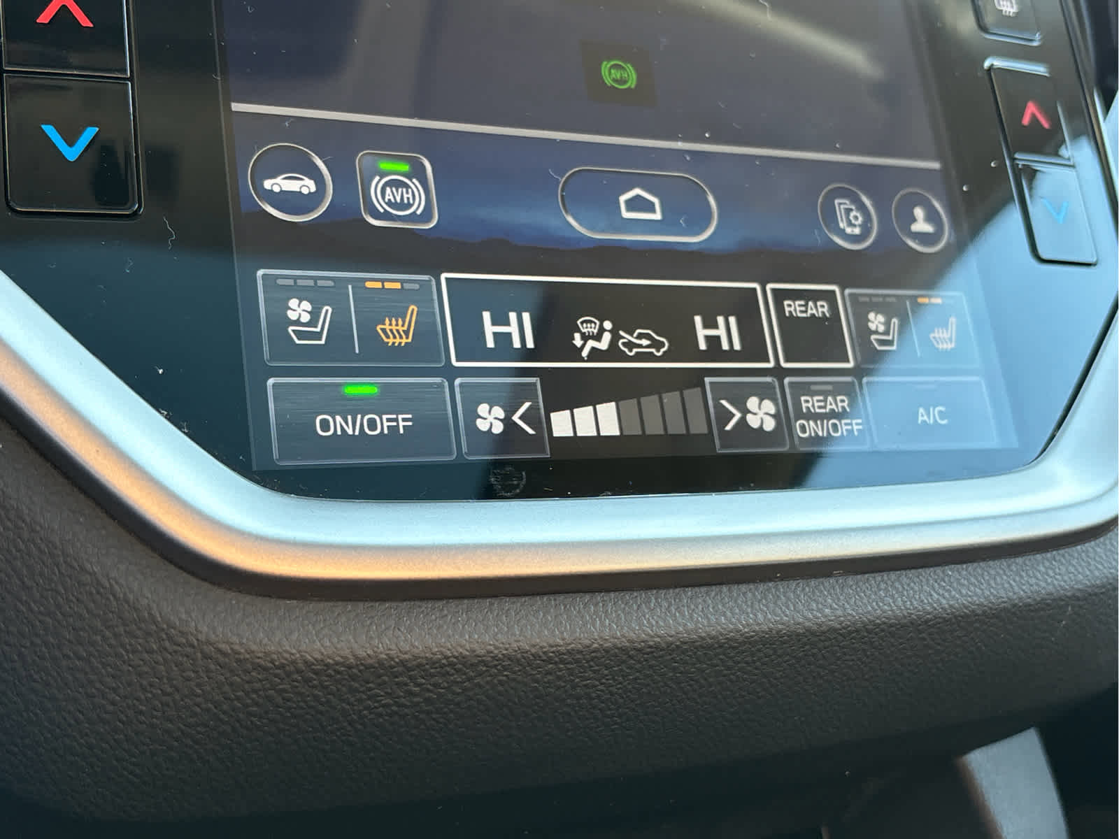 Used 2024 Subaru Ascent Touring w/ Popular Package #2 image 11