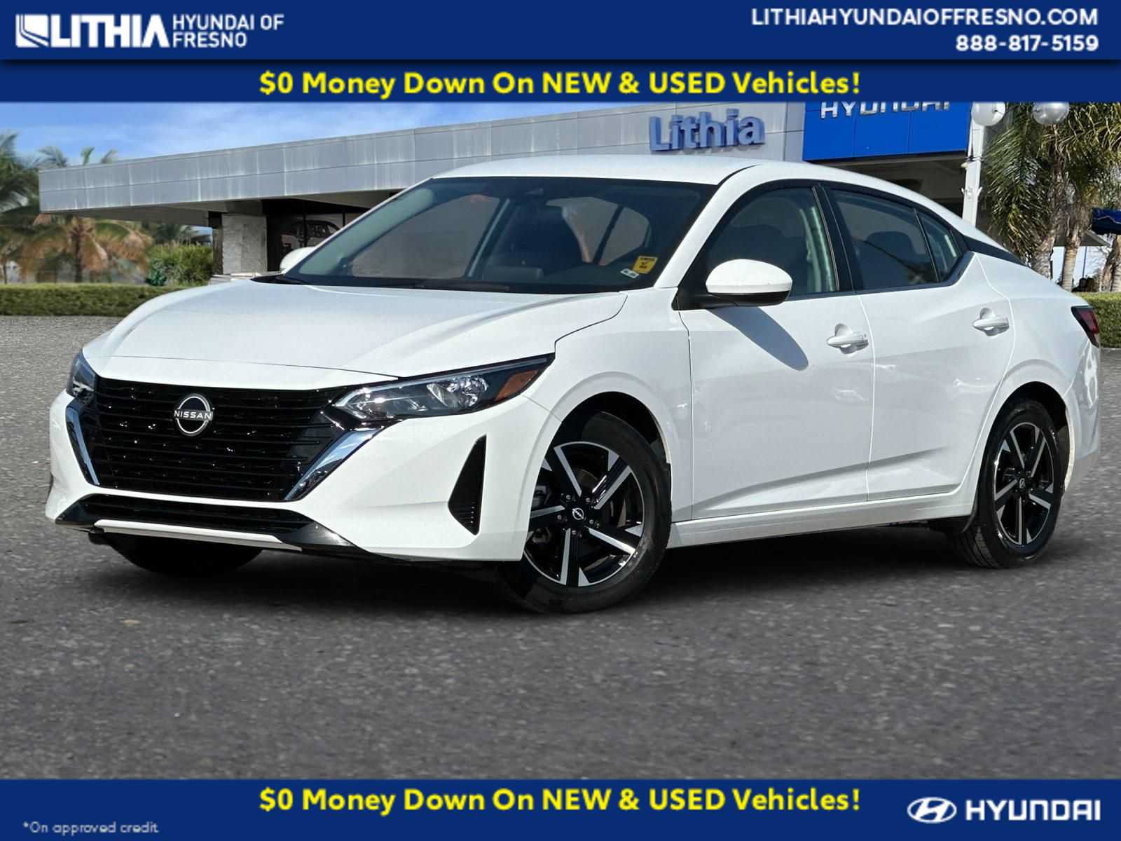 Used 2025 Nissan Sentra SV FWD image 1