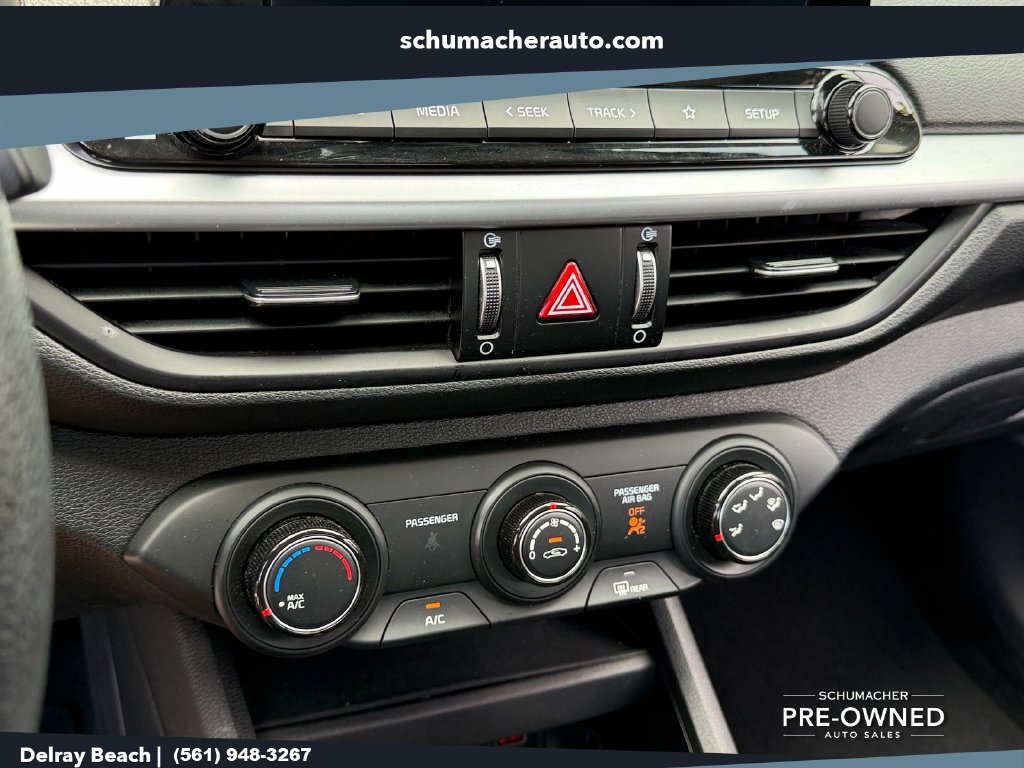 Used 2024 Kia Forte LXS w/ LXS Technology Package FWD image 22