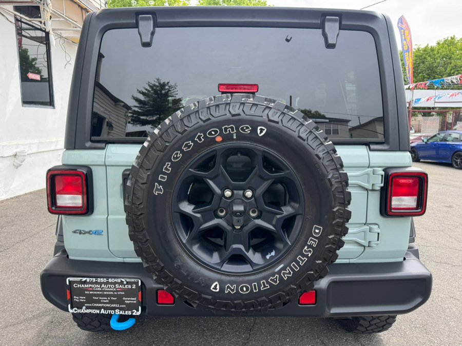 Used 2023 Jeep Wrangler Unlimited w/ Cold Weather Group AWD/4WD image 6