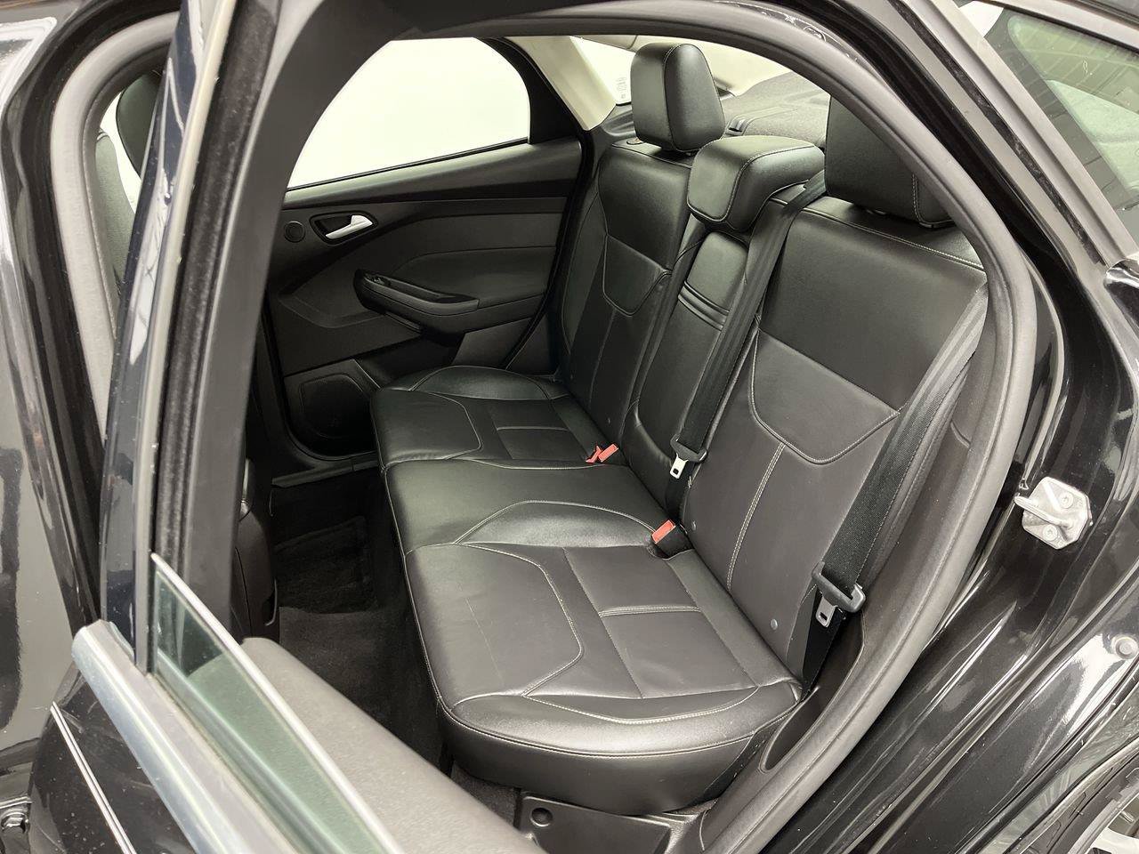 Used 2015 Ford Focus Titanium FWD image 13