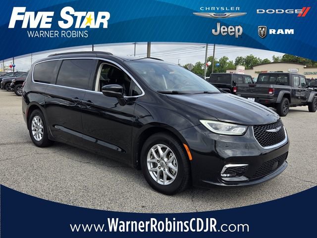 Used 2022 Chrysler Pacifica Touring-L