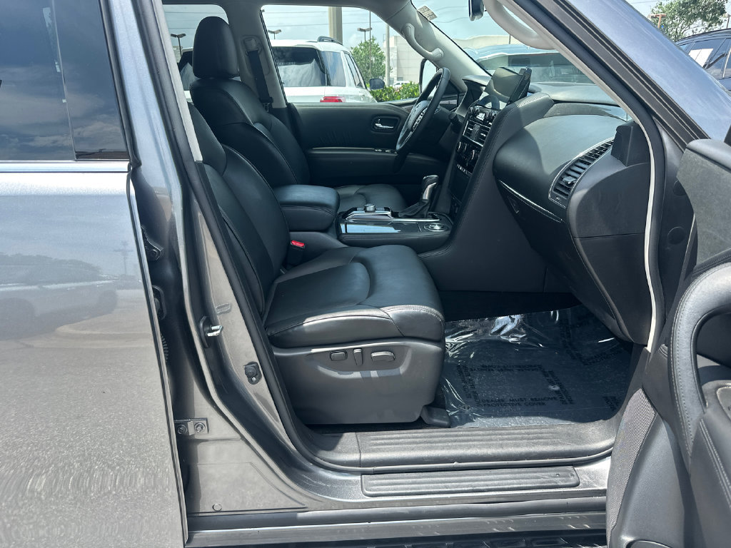 Used 2023 Nissan Armada SV RWD image 11