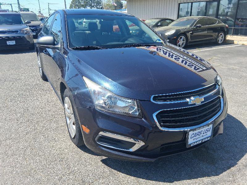 Used 2016 Chevrolet Cruze LS image 3