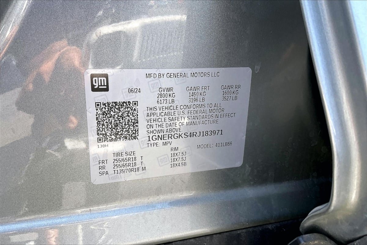 Used 2024 Chevrolet Traverse LT FWD image 35