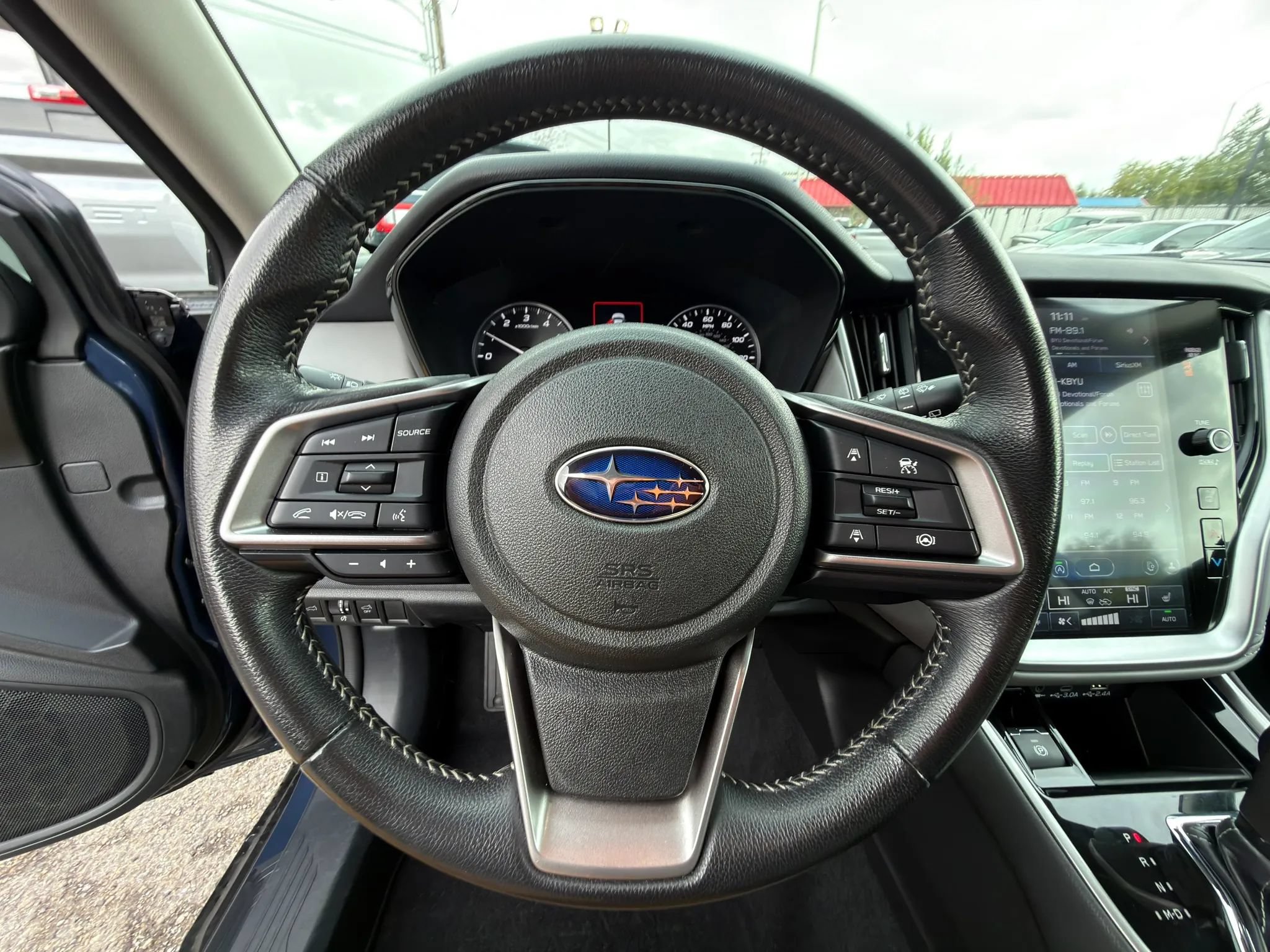 Used 2025 Subaru Outback Premium w/ Popular Package #1A AWD/4WD image 34