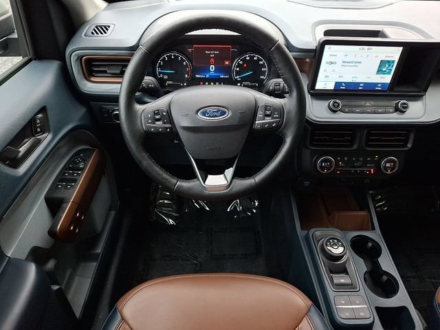Used 2022 Ford Maverick Lariat w/ Lariat Luxury Package AWD/4WD image 16