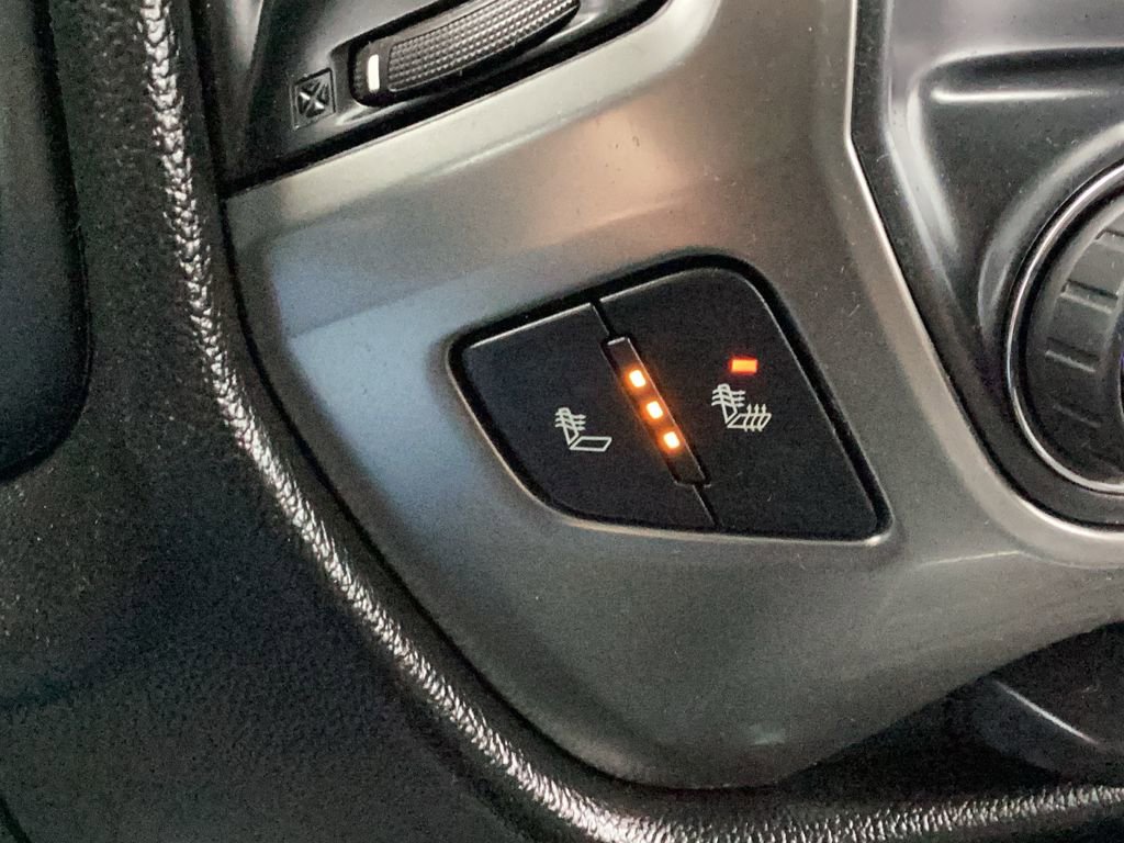 Used 2018 Chevrolet Silverado 1500 LT w/ All Star Edition image 27