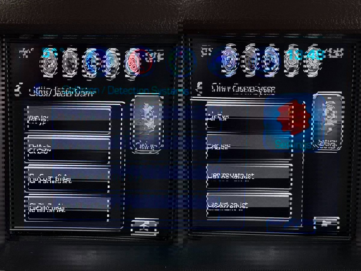 Used 2016 Chevrolet Suburban LTZ image 25