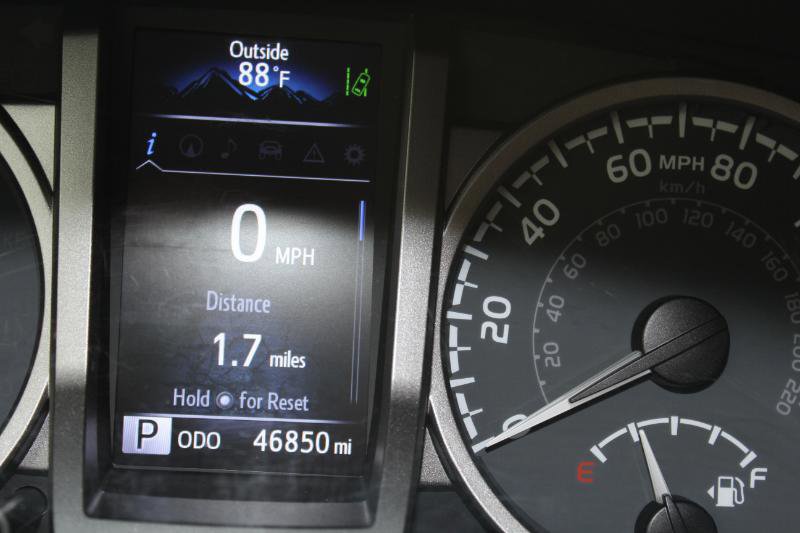 Used 2022 Toyota Tacoma SR5 image 29