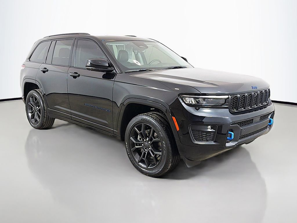 Used 2024 Jeep Grand Cherokee Limited 4xe AWD/4WD image 2