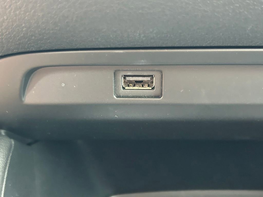 Used 2019 MAZDA MAZDA3 Sedan w/ Preferred Package FWD image 30