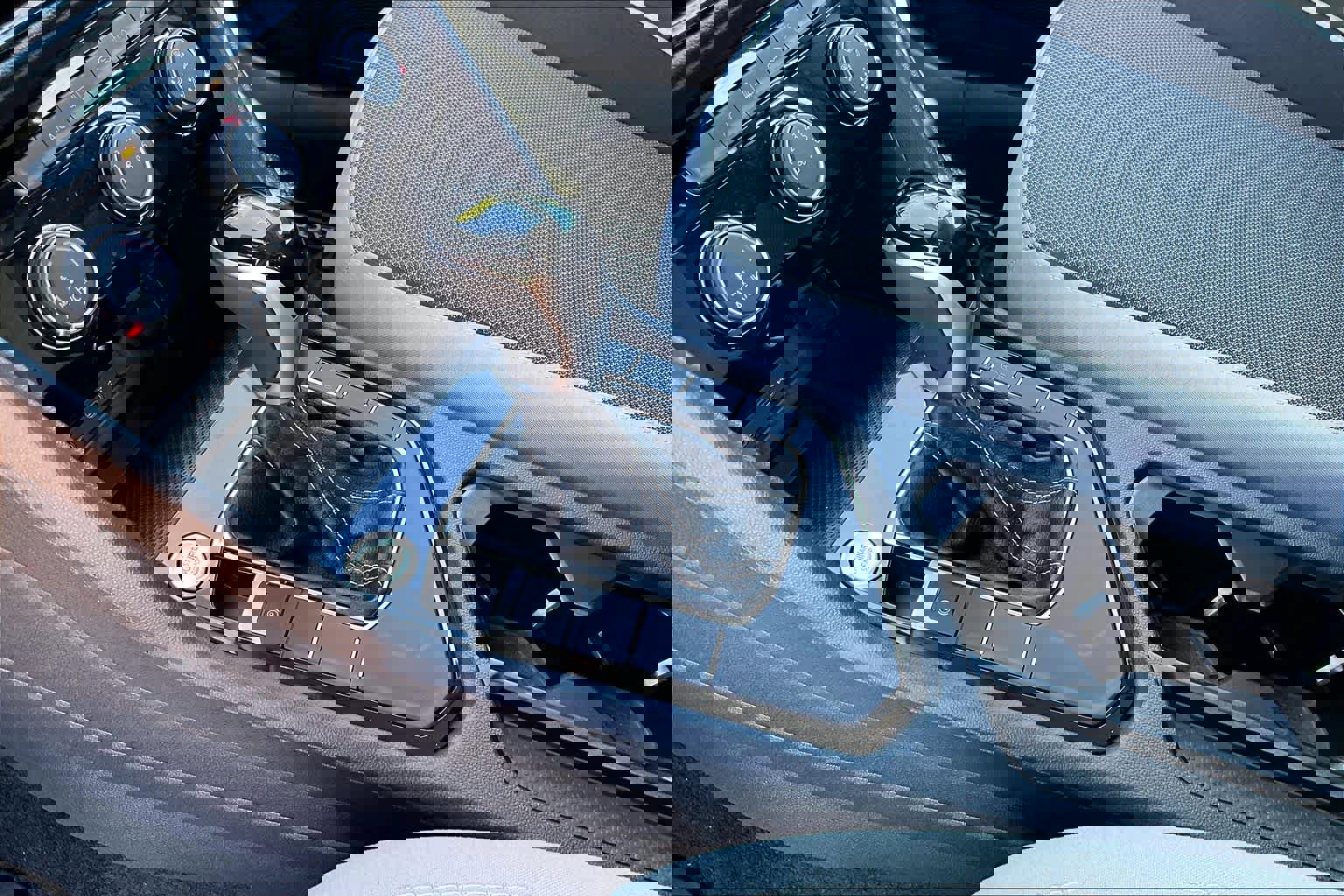 Used 2024 Volkswagen Taos S w/ MDO Package image 15