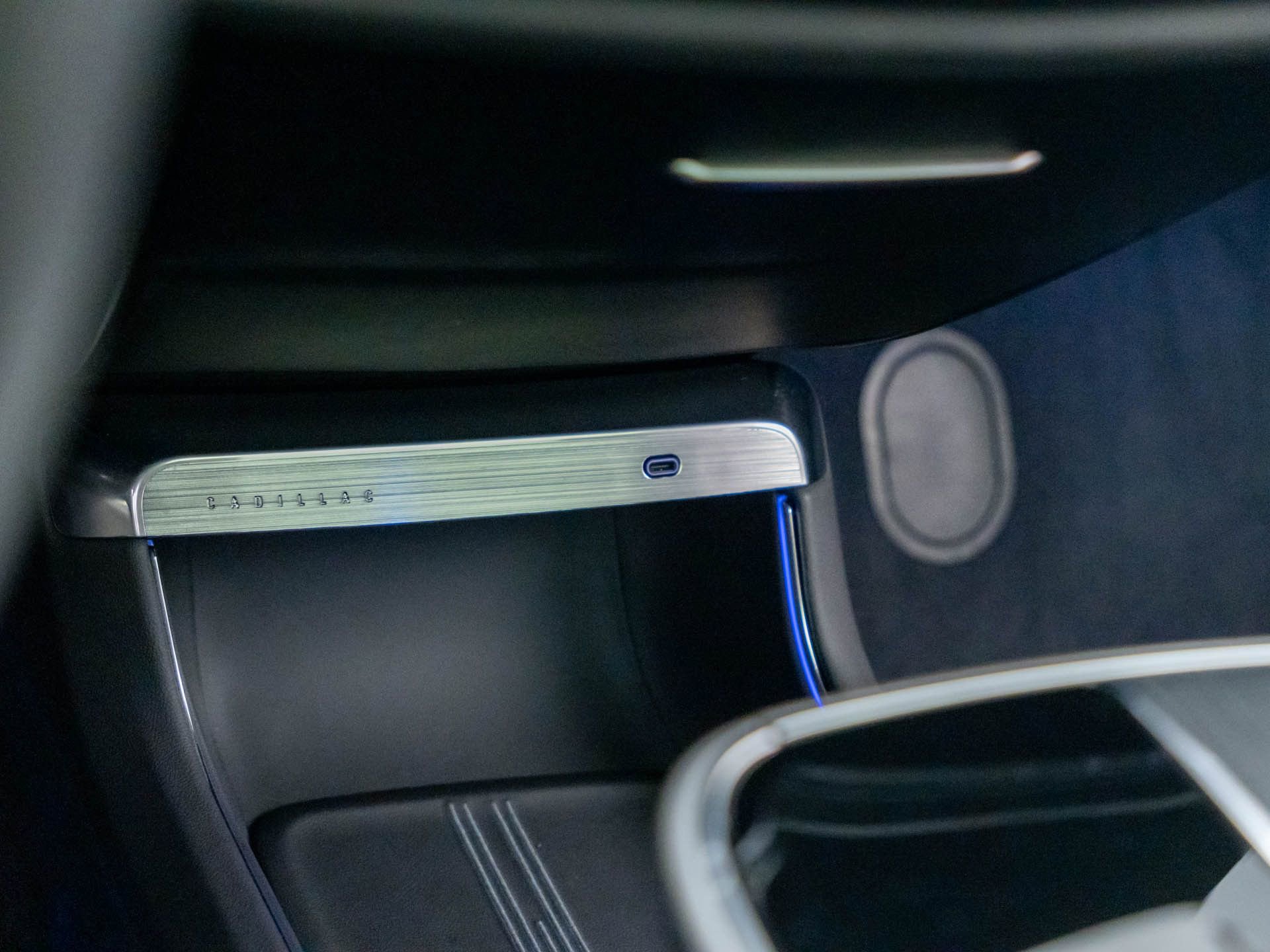 Certified 2025 Cadillac Lyriq Luxury w/ LPO, Floor Liner Package image 26