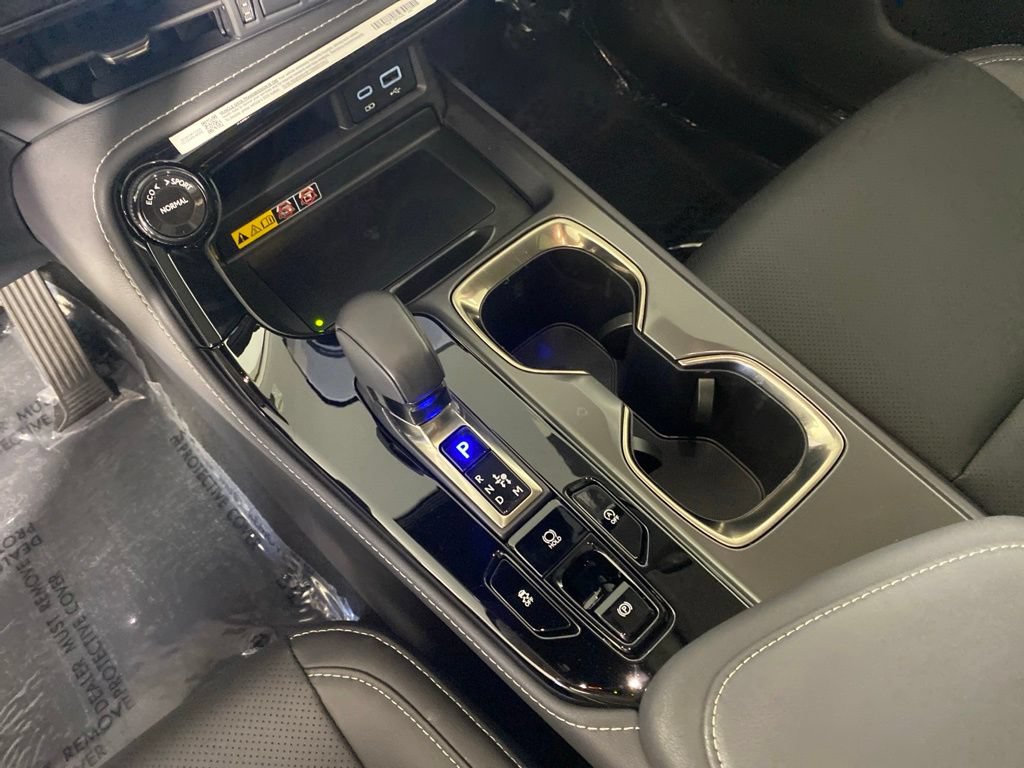 Certified 2025 Lexus NX 250 FWD w/ Accessory Package (K3) image 22