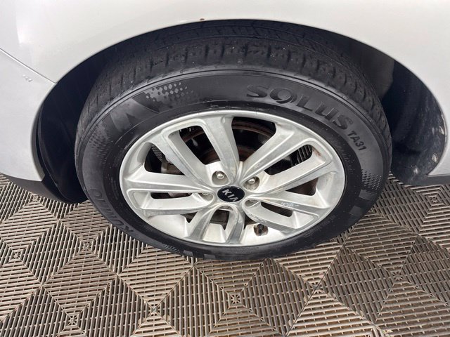 Used 2019 Kia Soul + FWD image 29