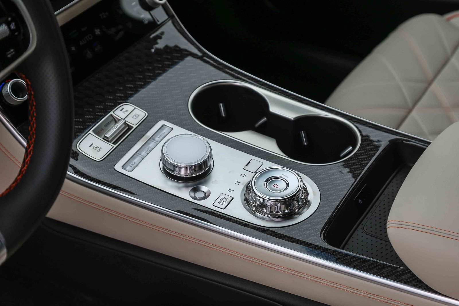 New 2026 Genesis GV70 3.5T Sport Prestige AWD/4WD image 19