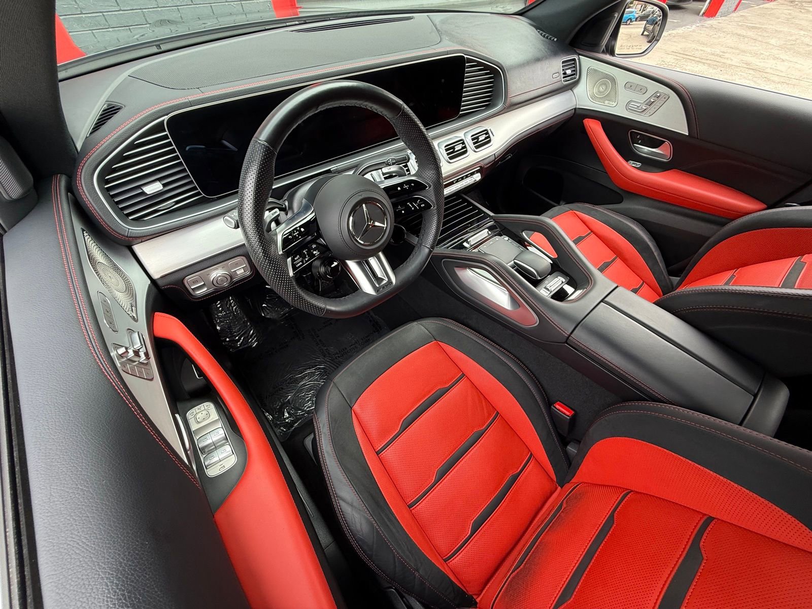 Used 2024 Mercedes-Benz GLE 53 AMG 4MATIC Coupe image 16