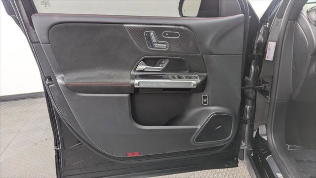 Used 2024 Mercedes-Benz GLB 35 AMG 4MATIC image 13