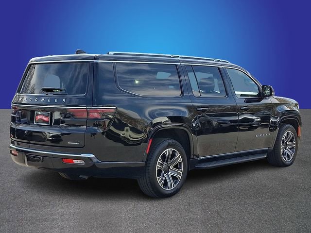 Used 2024 Jeep Wagoneer L Series II w/ Flexible Seating Group image 4
