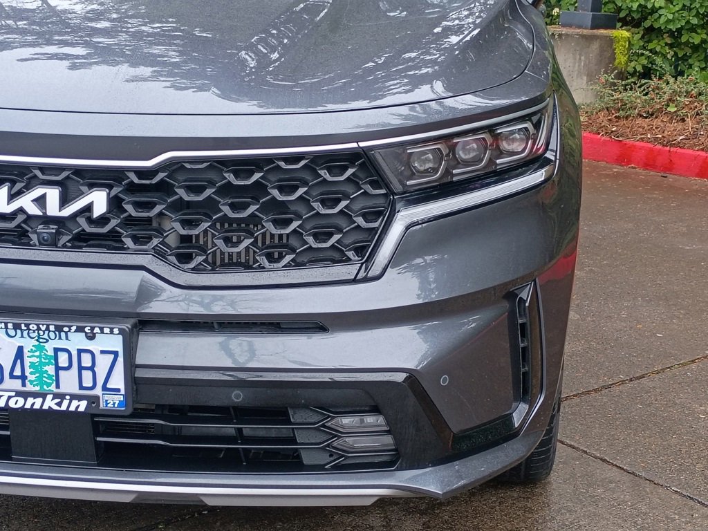 Used 2023 Kia Sorento SX Prestige image 9