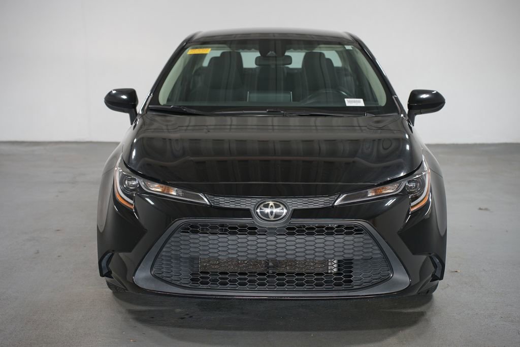 Certified 2021 Toyota Corolla LE image 2
