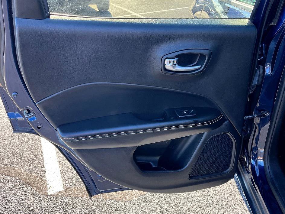 Used 2020 Jeep Compass Latitude w/ Cold Weather Group image 22