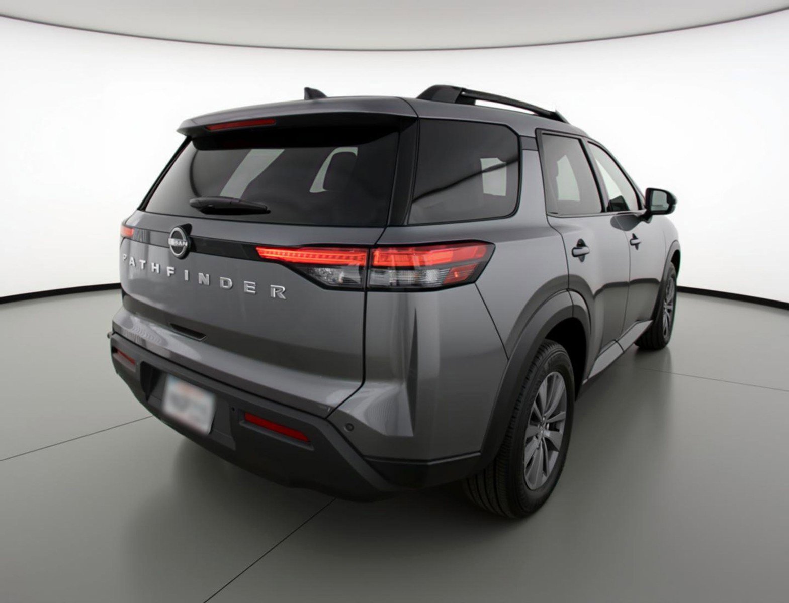 Used 2025 Nissan Pathfinder SV FWD image 9