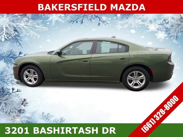 Used 2023 Dodge Charger SXT image 2
