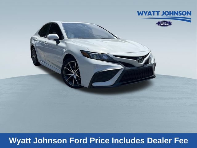 Used 2023 Toyota Camry SE w/ Convenience Package FWD image 1